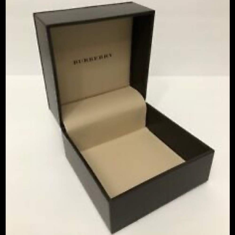 Burberry Leather Box